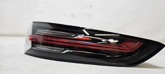 Porsche Cayenne (9Y0 9Y3) Rear/tail lights 9Y0945096H 20630207