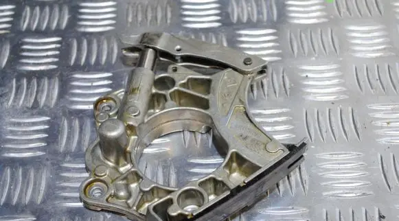 Audi Q5 SQ5 Slide rail for timing chain 06E109217Q