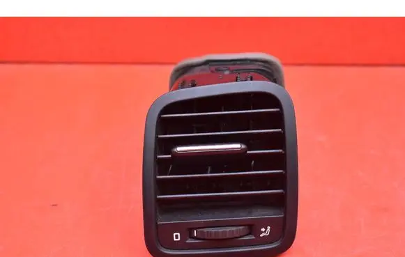 Skoda Yeti (5L) Dashboard side air vent grill/cover trim 5L0819701