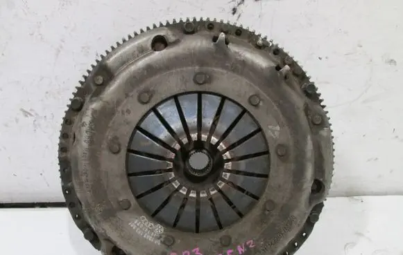 Volkswagen PASSAT B3 Clutch set kit 037105273C 3082195501