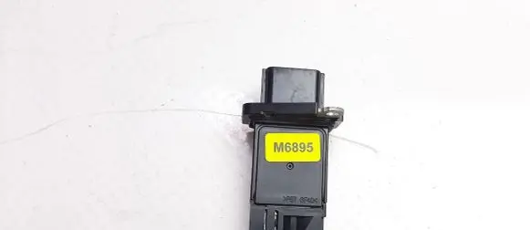 Nissan X-Trail T30 Mass air flow meter 226807S000 M6895