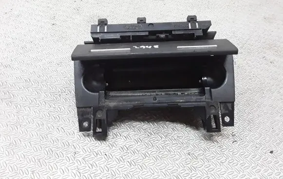 Audi A4 S4 B7 8E 8H Car ashtray 8E0857951