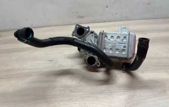 EGR valve cooler