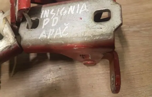 Opel Insignia A Front door lower hinge ES03 A046574
