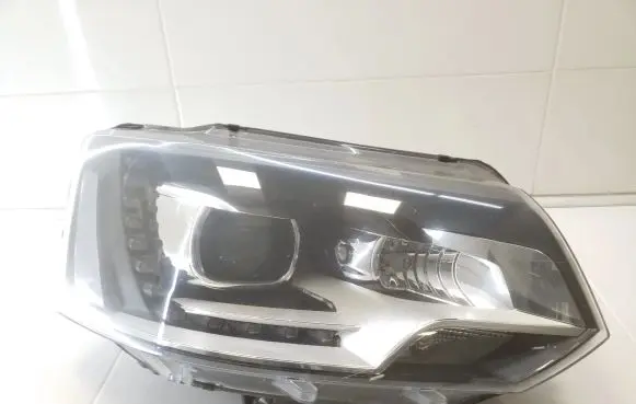 Volkswagen Transporter - Caravelle T5 Headlight/headlamp 7E5941016 8K0941597C 4G0907397G