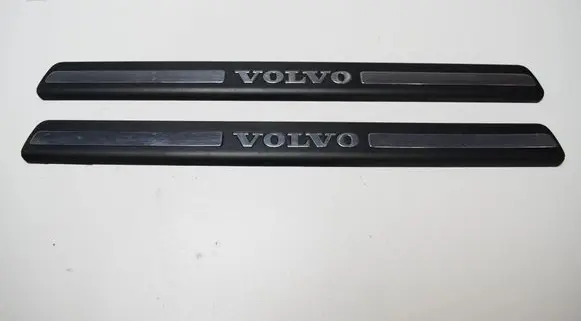 Volvo XC90 sill trim set (inner) 8659960