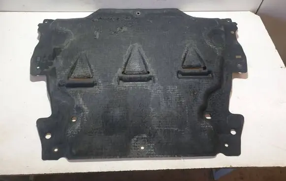 Volvo XC60 Engine splash shield/under tray 31440388