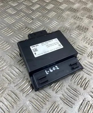 Audi A4 S4 B8 8K Voltage converter/converter module 8K0959663B