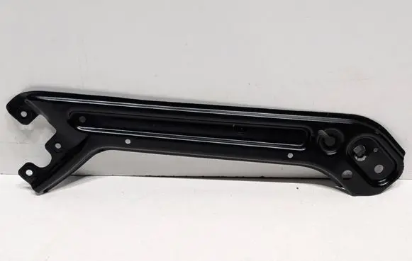 Skoda Octavia Mk4 Headlight/headlamp mounting bracket 5E3805932