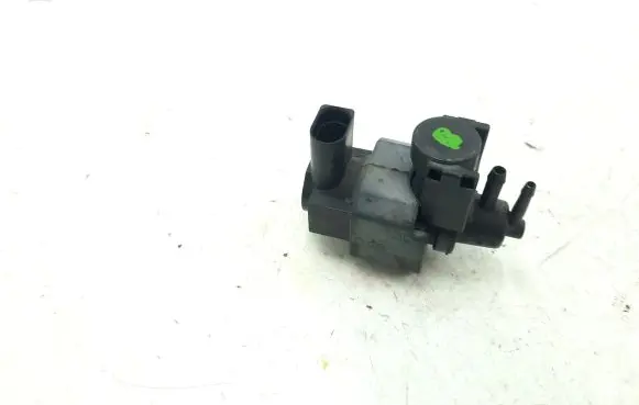 Valve vacuum