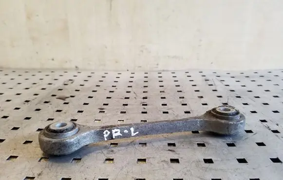 Audi Q7 4L Front control arm