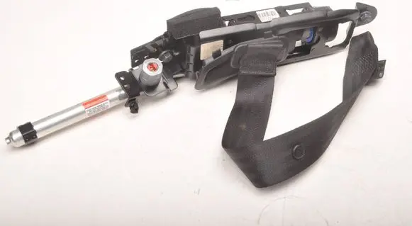 Volvo C30 Front seatbelt 1287473