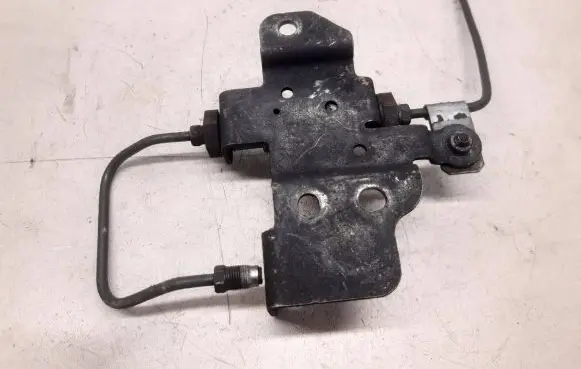 Toyota Avensis T250 Starter motor/solenoid 