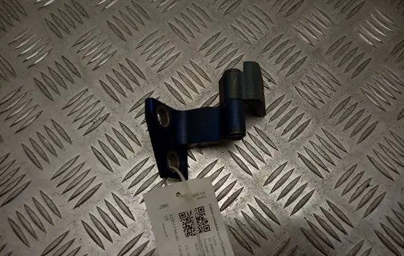 Lexus RX 450H Rear door upper hinge
