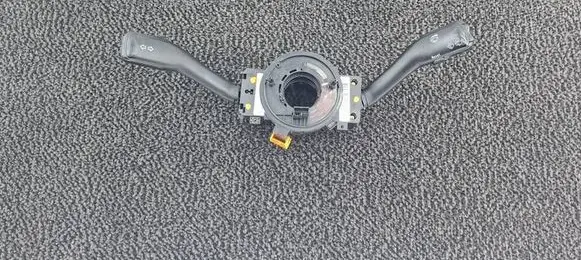 Volkswagen PASSAT B5.5 Wiper turn signal indicator stalk/switch 8L0953513G 4B0953503H