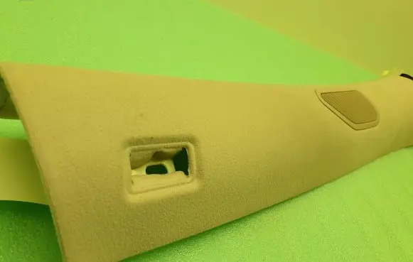 Maserati Levante (A) pillar trim 6700485810 670040365