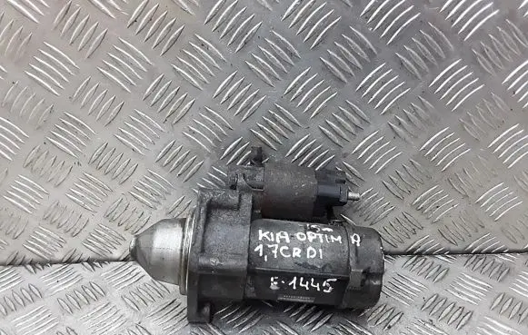 KIA Optima Starter motor 361002a550