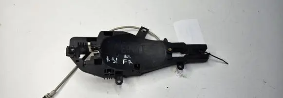 BMW 3 E90 E91 Front door exterior handle/bracket PA6GF30