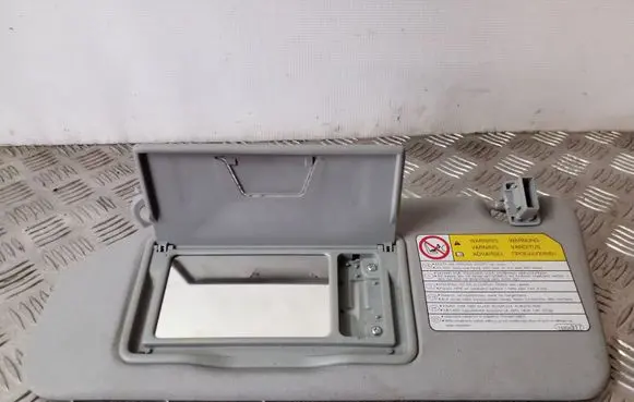 Mitsubishi ASX Sun visor