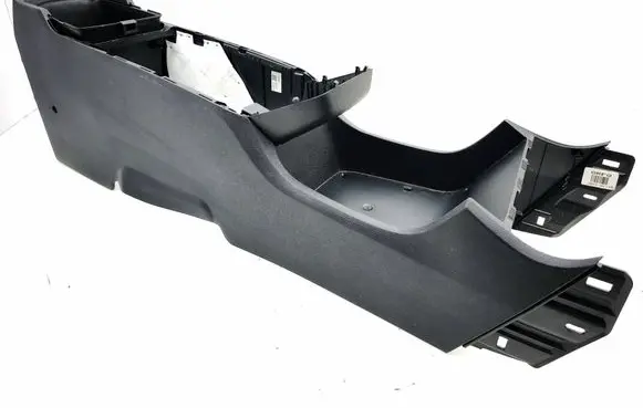 Nissan Leaf II (ZE1) Center console 84611Q4900