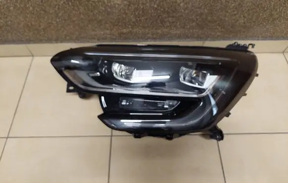 Renault Mégane Renault Sport III (IV Based) Headlight/headlamp 260602075R