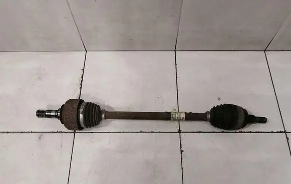 Mercedes-Benz ML AMG W164 Rear driveshaft A1643501510