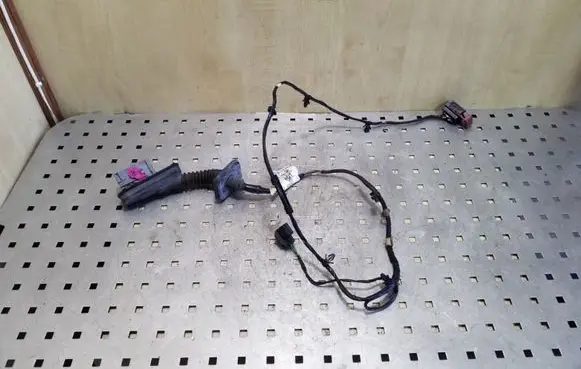 Opel Astra J Rear door wiring loom 13284605