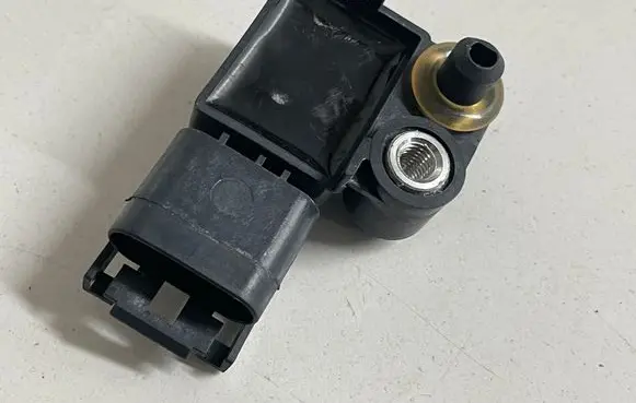 BMW 7 F01 F02 F03 F04 Airbag deployment crash/impact sensor 1703459