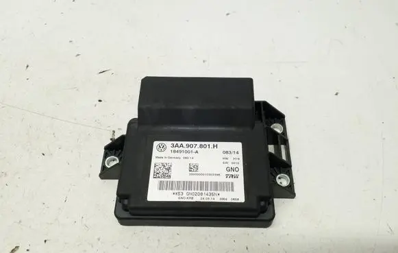 Volkswagen Tiguan Hand brake control module 3AA907801H 18491001A