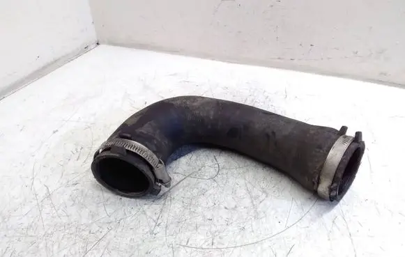 Audi A4 S4 B8 8K Intercooler hose/pipe 8K0145709H