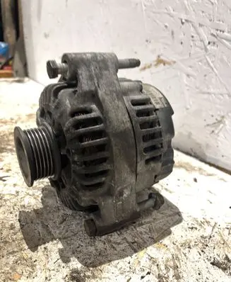 Chevrolet Equinox Generator/alternator 10356804