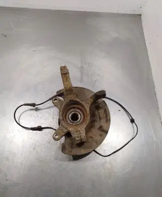 Suzuki SX4 Front wheel hub spindle knuckle
