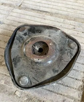 Mitsubishi Space Star Front upper strut mount 