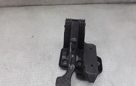 Brake pedal