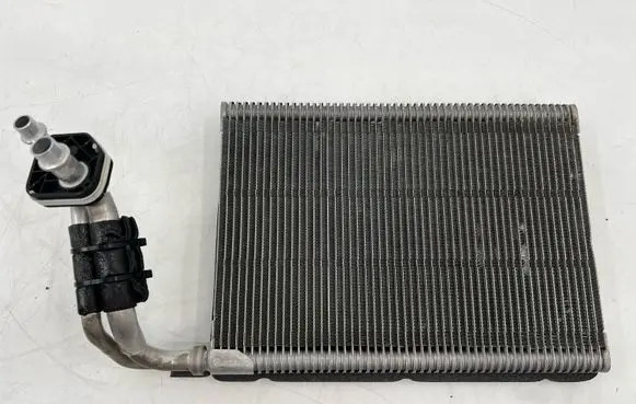 BMW 1 F20 F21 Air conditioning (A/C) radiator (interior) J2842