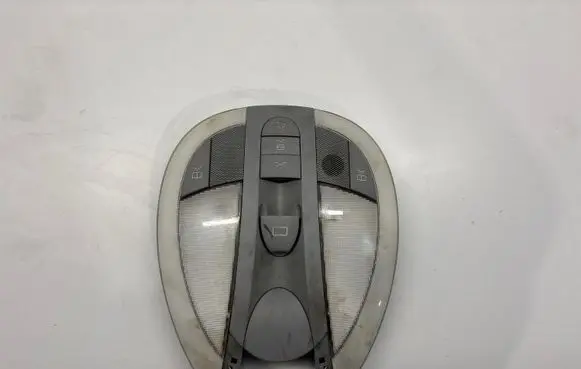 Mercedes-Benz E W211 Front seat light A2118205401