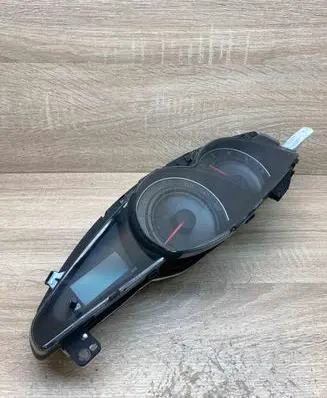 Toyota Verso Speedometer (instrument cluster) 838000F130 MB2574500497 FORPETROLRHD