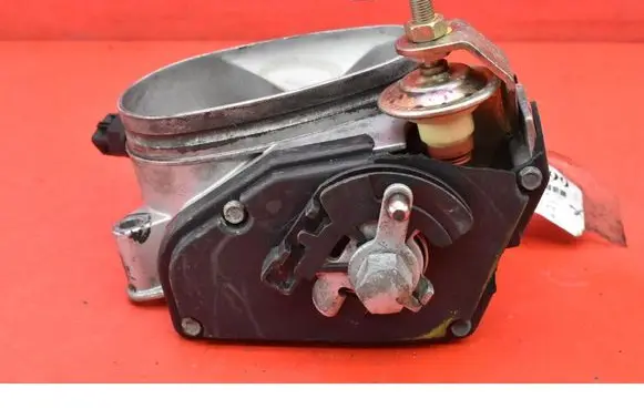 Audi A8 S8 D2 4D Throttle body valve 078133154