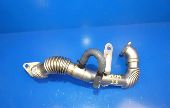 Hyundai Santa Fe EGR valve line/pipe/hose