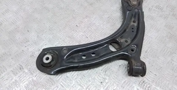 Volkswagen Golf VIII Front lower control arm/wishbone 81A407151F 5WA407117
