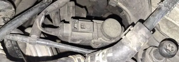 Volkswagen Phaeton Turbo solenoid valve