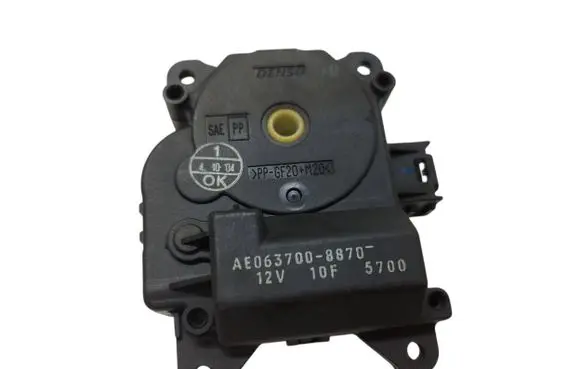 Cadillac CTS Air flap motor/actuator AE0637008870