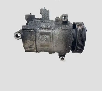 Volkswagen PASSAT B6 Air conditioning (A/C) compressor (pump) 5N0820803 010419118B4