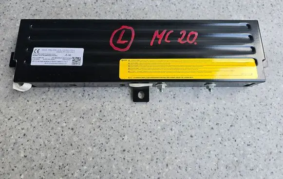 Maserati MC20 Side airbag 6701575430