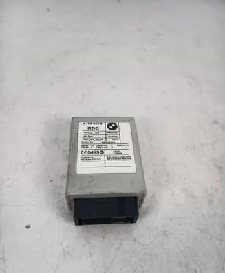 BMW 5 E39 Tire pressure control unit 6759023