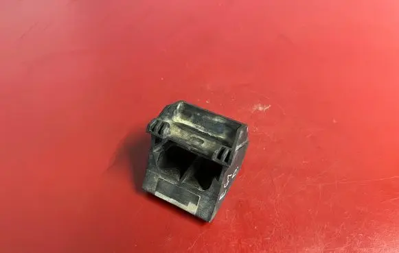 BMW 5 E60 E61 Radiator mount bracket 17114715021 4715021