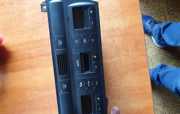 Audi A6 S6 C5 4B Climate control unit