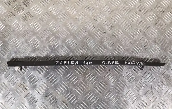 Opel Zafira C Front door glass trim molding 20808476 498166255 507576986