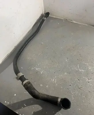 Mercedes-Benz GLC X253 C253 Engine coolant pipe/hose A2535000500
