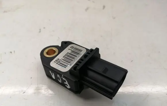 Toyota Verso Airbag deployment crash/impact sensor 8983105020